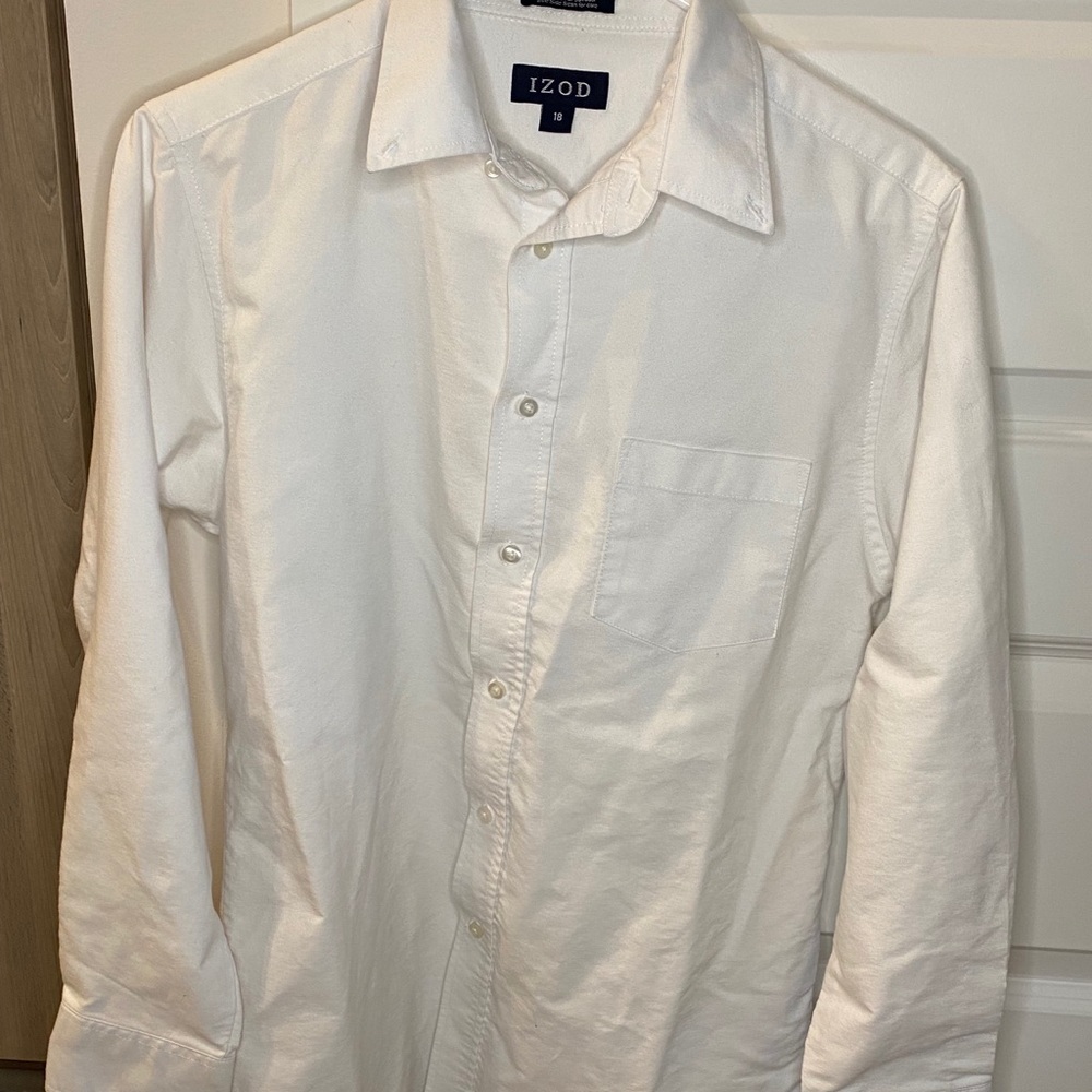 IZOD Men’s White Dress Shirt